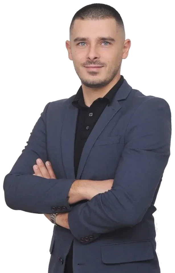 Консултант от екипа на VMD Real Estate